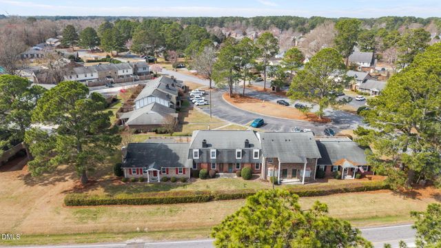 37 Barnes Street, Greenville, NC 27858