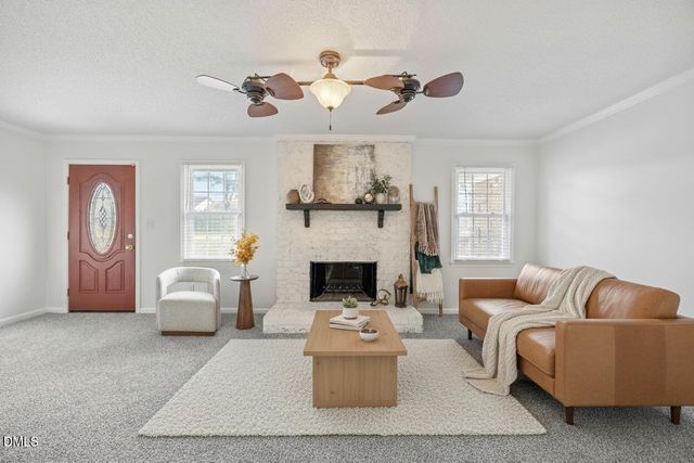 37 Barnes Street, Greenville, NC 27858