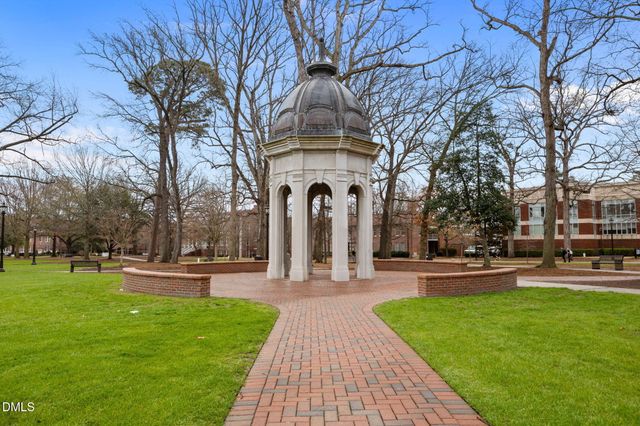 37 Barnes Street, Greenville, NC 27858