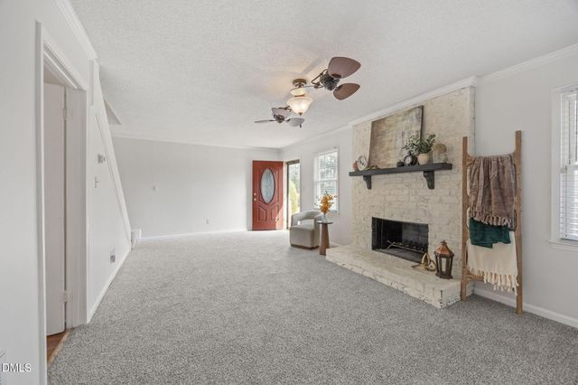 37 Barnes Street, Greenville, NC 27858