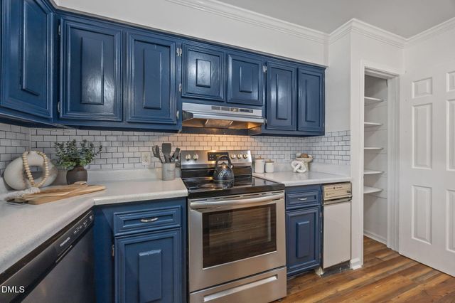 37 Barnes Street, Greenville, NC 27858