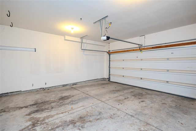 8601 Westown Parkway 27103, West Des Moines, IA 50266