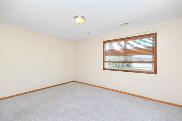 8601 Westown Parkway 27103, West Des Moines, IA 50266