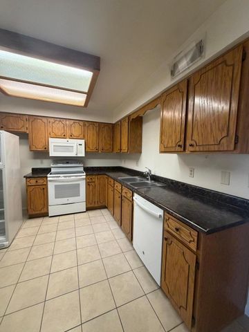 520 S Greenfield Road Unit 41, Mesa, AZ 85206