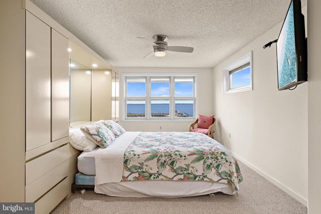 1100 N BAY AVE, Beach Haven, NJ 08008