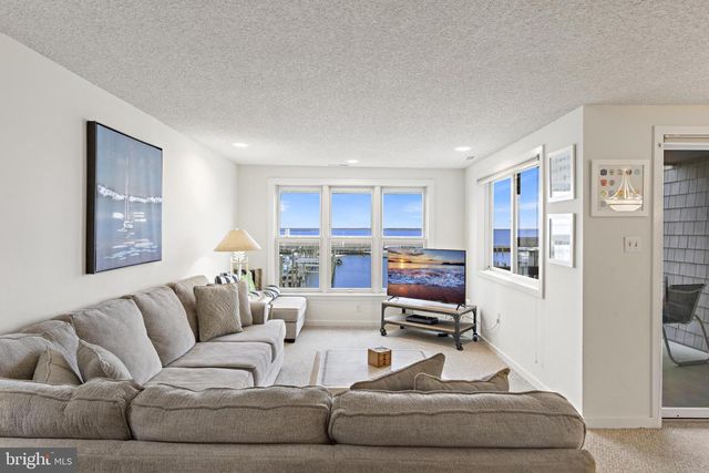 1100 N BAY AVE, Beach Haven, NJ 08008