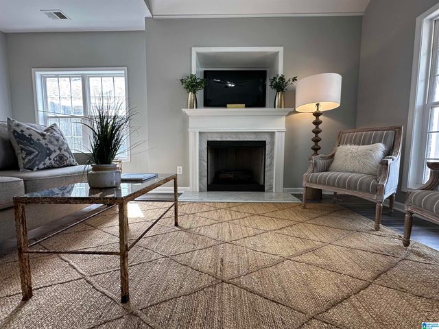 2202 VILLAGE LANE, Calera, AL 35040