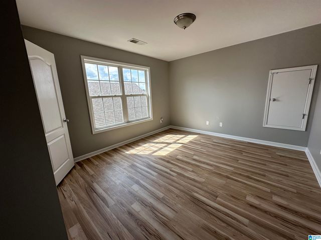 2202 VILLAGE LANE, Calera, AL 35040