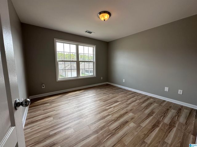 2202 VILLAGE LANE, Calera, AL 35040