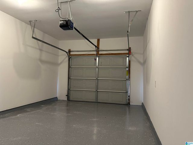 2202 VILLAGE LANE, Calera, AL 35040