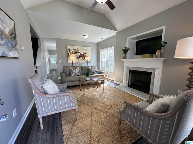 2202 VILLAGE LANE, Calera, AL 35040