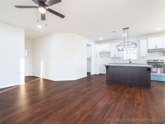 200 Townsend Avenue, Mcalester, OK 74501