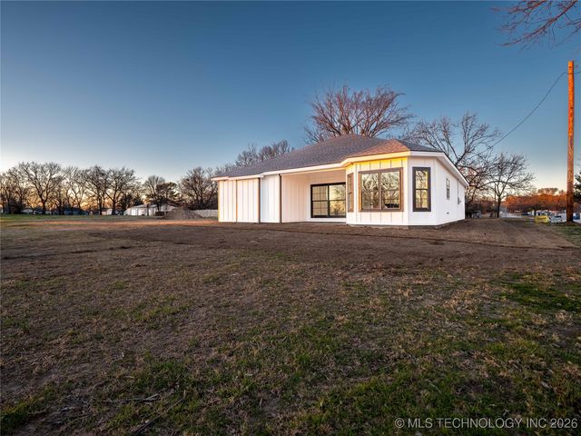 200 Townsend Avenue, Mcalester, OK 74501