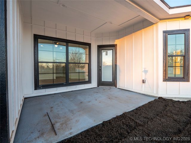 200 Townsend Avenue, Mcalester, OK 74501