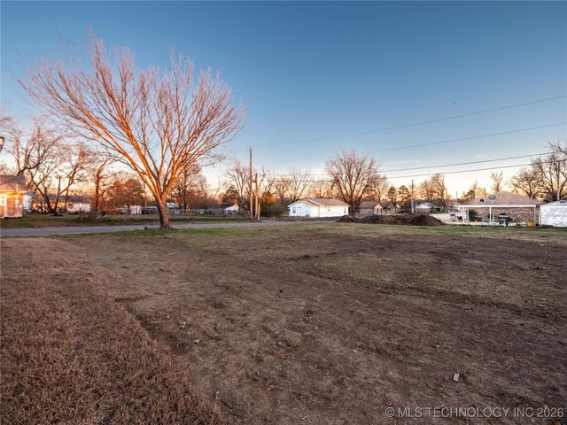 200 Townsend Avenue, Mcalester, OK 74501