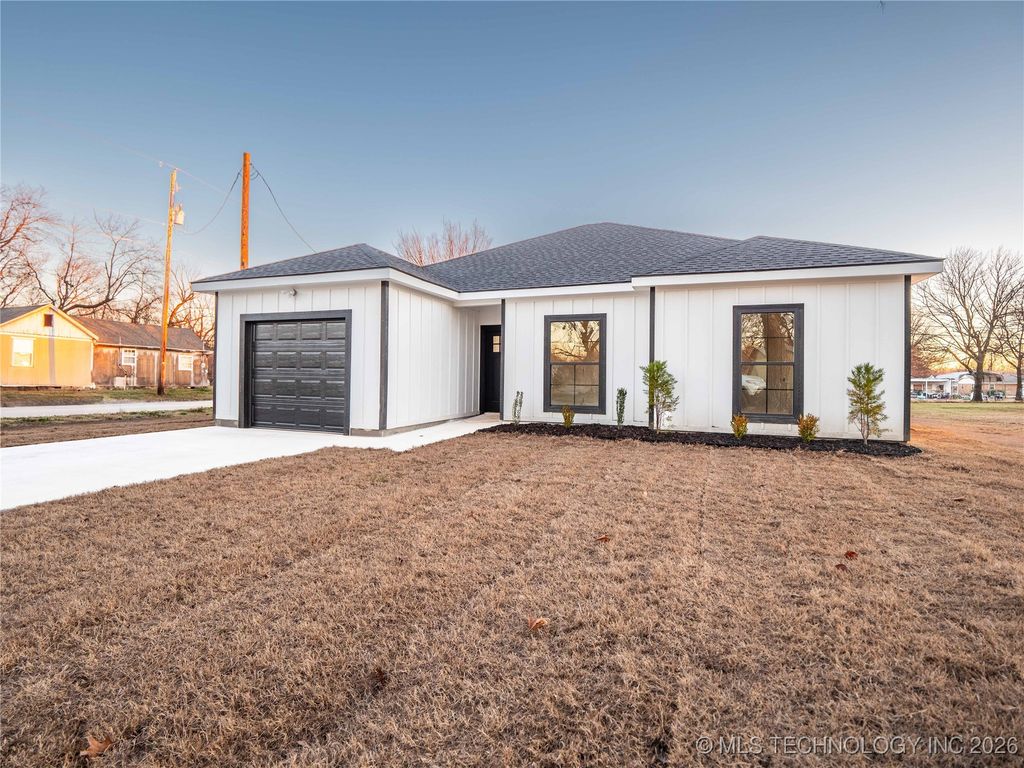 200 Townsend Avenue, Mcalester, OK 74501