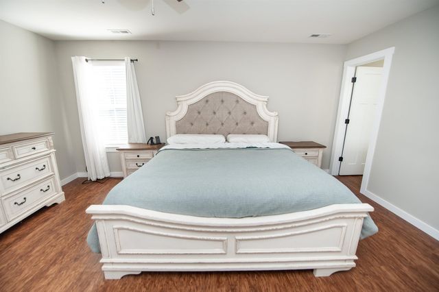 359 W River Grove Circle, Roebuck, SC 29376