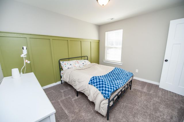 359 W River Grove Circle, Roebuck, SC 29376