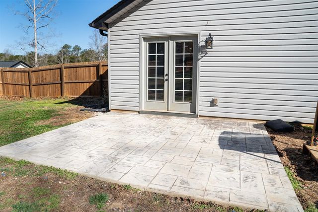 359 W River Grove Circle, Roebuck, SC 29376