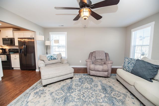 359 W River Grove Circle, Roebuck, SC 29376