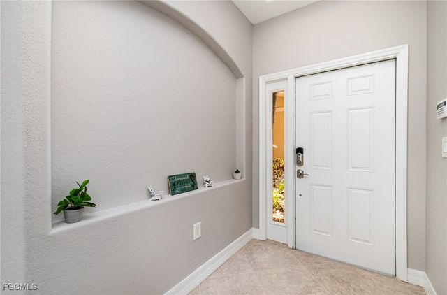 6071 Jonathans Bay CIR 101, Fort Myers, FL 33908