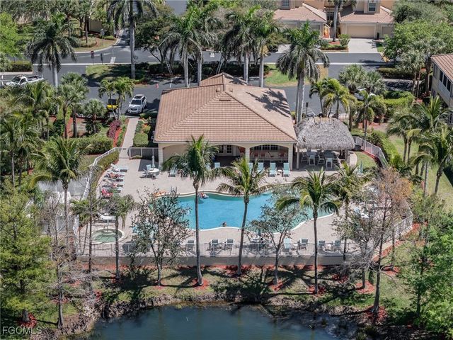 6071 Jonathans Bay CIR 101, Fort Myers, FL 33908