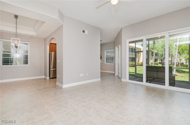 6071 Jonathans Bay CIR 101, Fort Myers, FL 33908