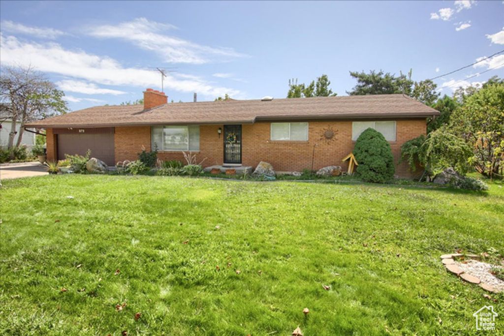 879 W 2700 S, Syracuse, UT 84075