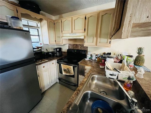 2420 W Hackberry Avenue, Mcallen, TX 78501