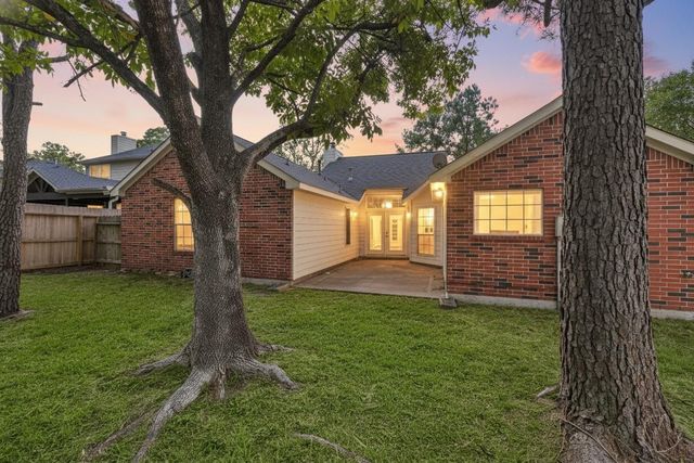 17222 Crown Meadow Court, Houston, TX 77095