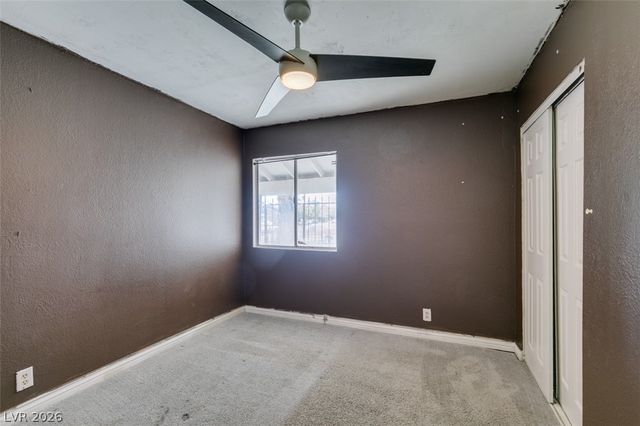 2986 Vegas Valley Drive, Las Vegas, NV 89121