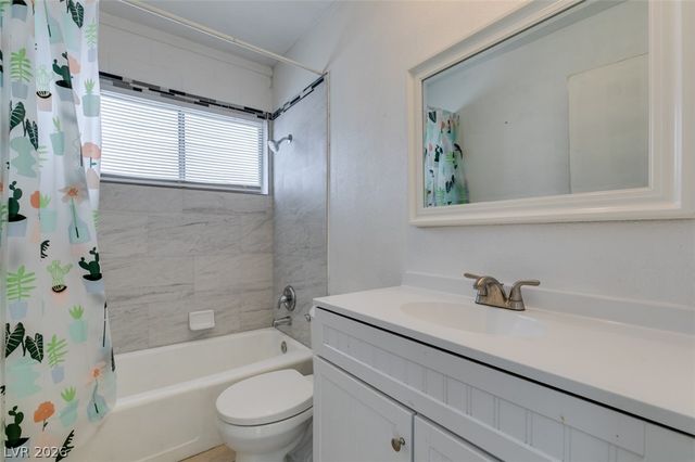 2986 Vegas Valley Drive, Las Vegas, NV 89121