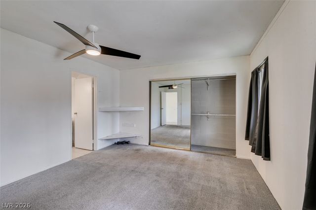 2986 Vegas Valley Drive, Las Vegas, NV 89121