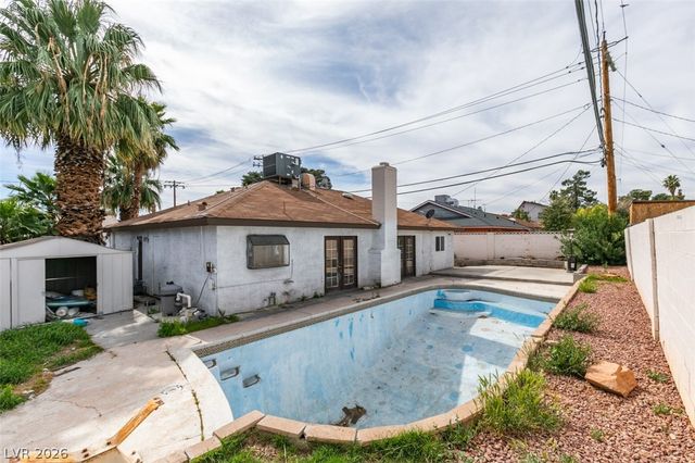 2986 Vegas Valley Drive, Las Vegas, NV 89121