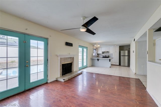 2986 Vegas Valley Drive, Las Vegas, NV 89121