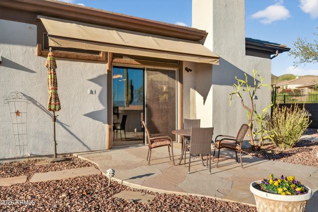 2201 W HAZELHURST Court, Anthem, AZ 85086
