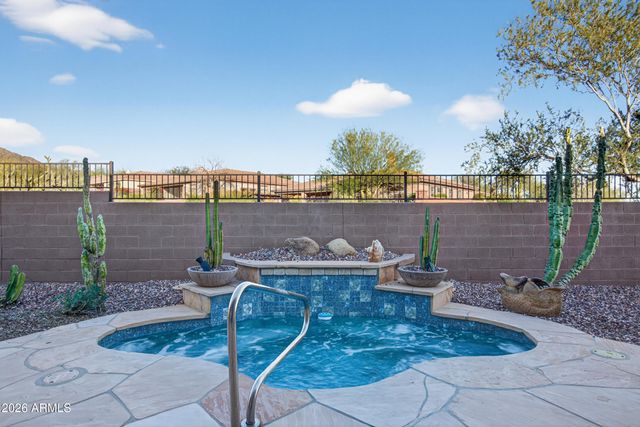 2201 W HAZELHURST Court, Anthem, AZ 85086