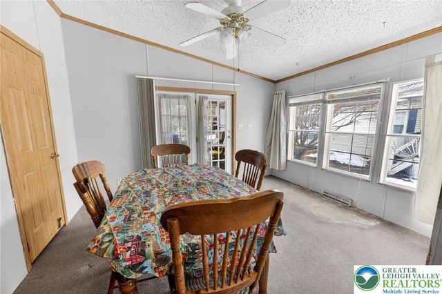 182 Greenbriar Drive South, Bath, PA 18014