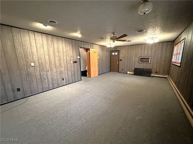 2023 Commerce Street, Wellsburg, WV 26070