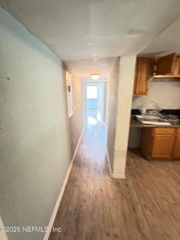 10592 HAVERFORD Road, Jacksonville, FL 32218