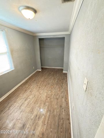 10592 HAVERFORD Road, Jacksonville, FL 32218