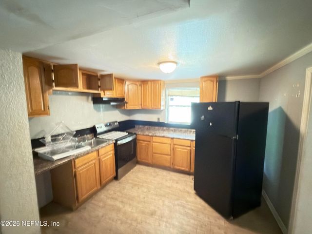 10592 HAVERFORD Road, Jacksonville, FL 32218