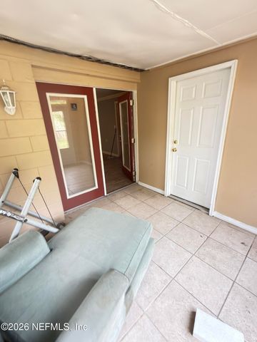 10592 HAVERFORD Road, Jacksonville, FL 32218