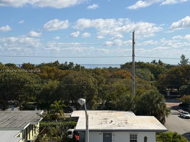 8000 Harding Ave 5C, Miami Beach, FL 33141