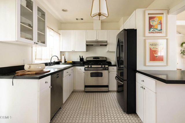 291 Garfield Avenue, Pasadena, CA 91101
