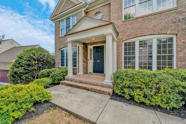 6316 Sandhurst DR, Roanoke, VA 24018
