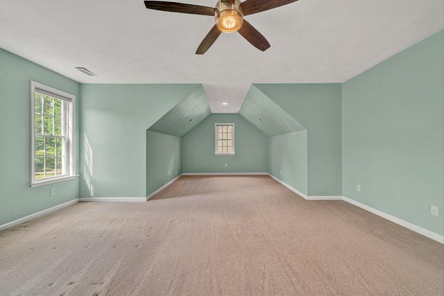 6316 Sandhurst DR, Roanoke, VA 24018