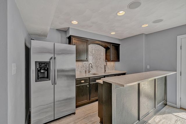 6316 Sandhurst DR, Roanoke, VA 24018