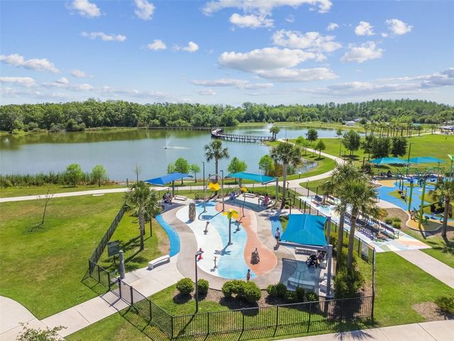 14603 VILLAGE GLEN CIRCLE, Tampa, FL 33618