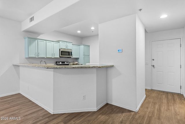 21655 N 36TH Avenue 124, Glendale, AZ 85308